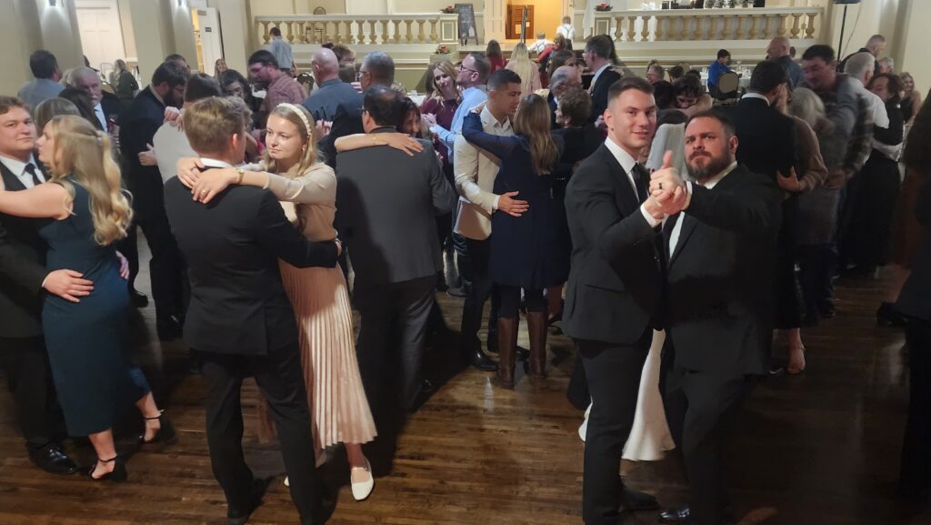 elk's 2025 dancefloor